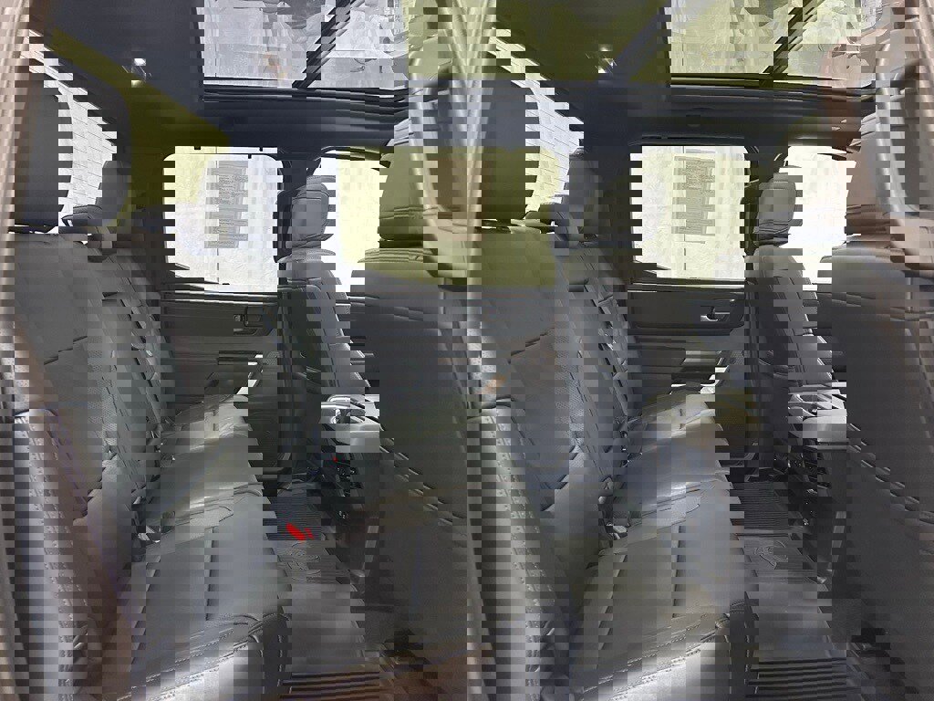 Used 2025 Toyota Tundra Platinum image 61