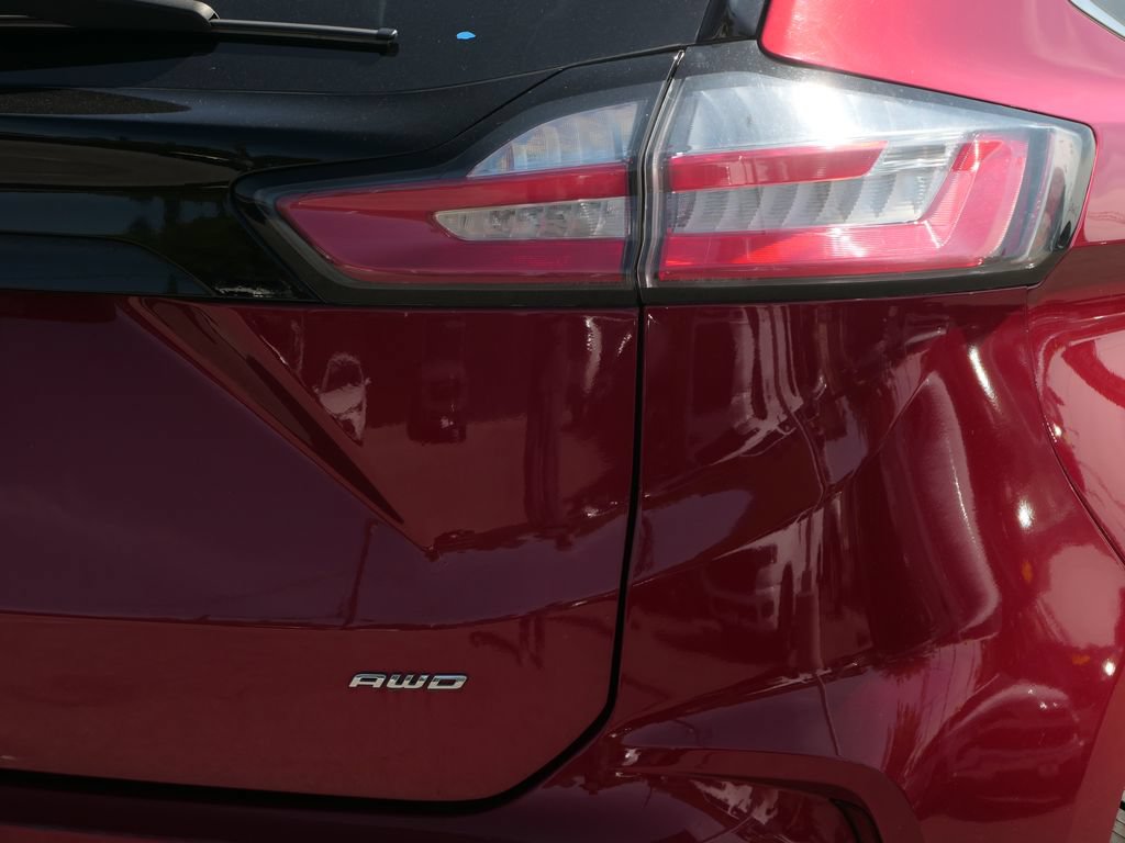 Used 2022 Ford Edge SEL AWD/4WD image 4
