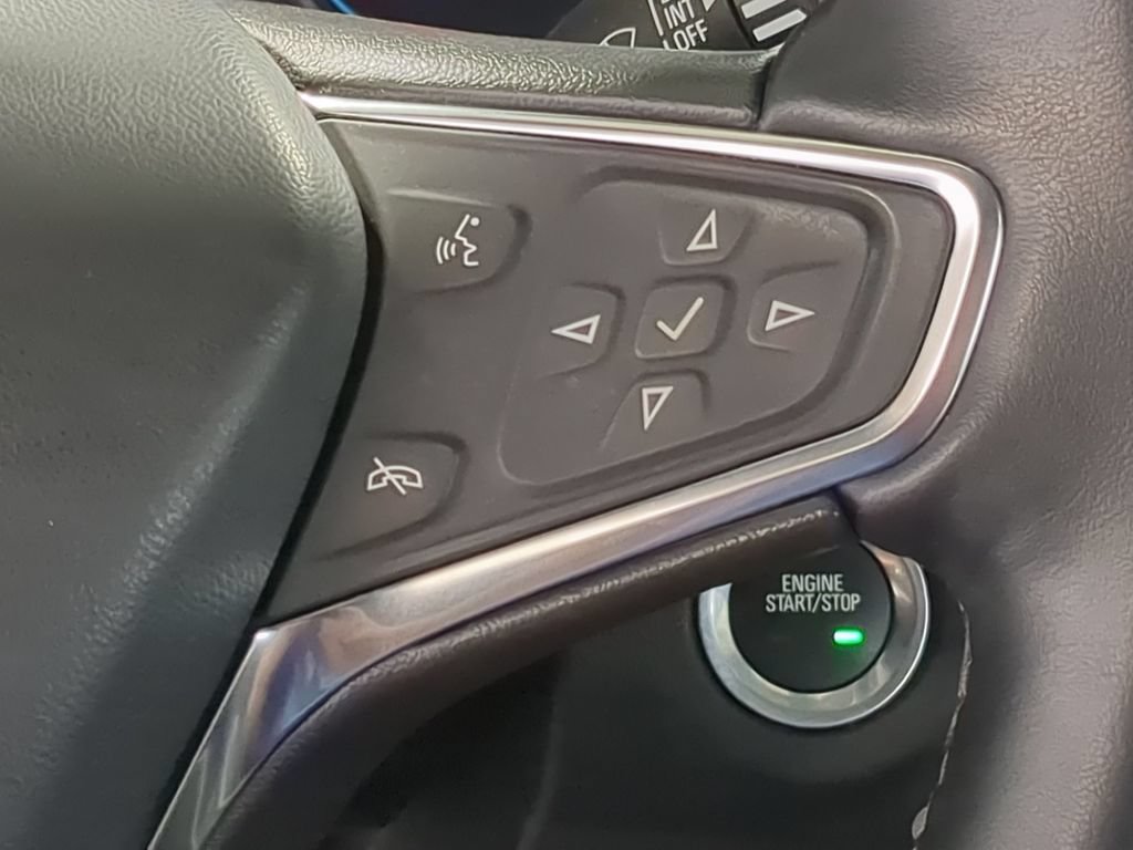 Used 2024 Chevrolet Equinox Premier AWD/4WD image 30