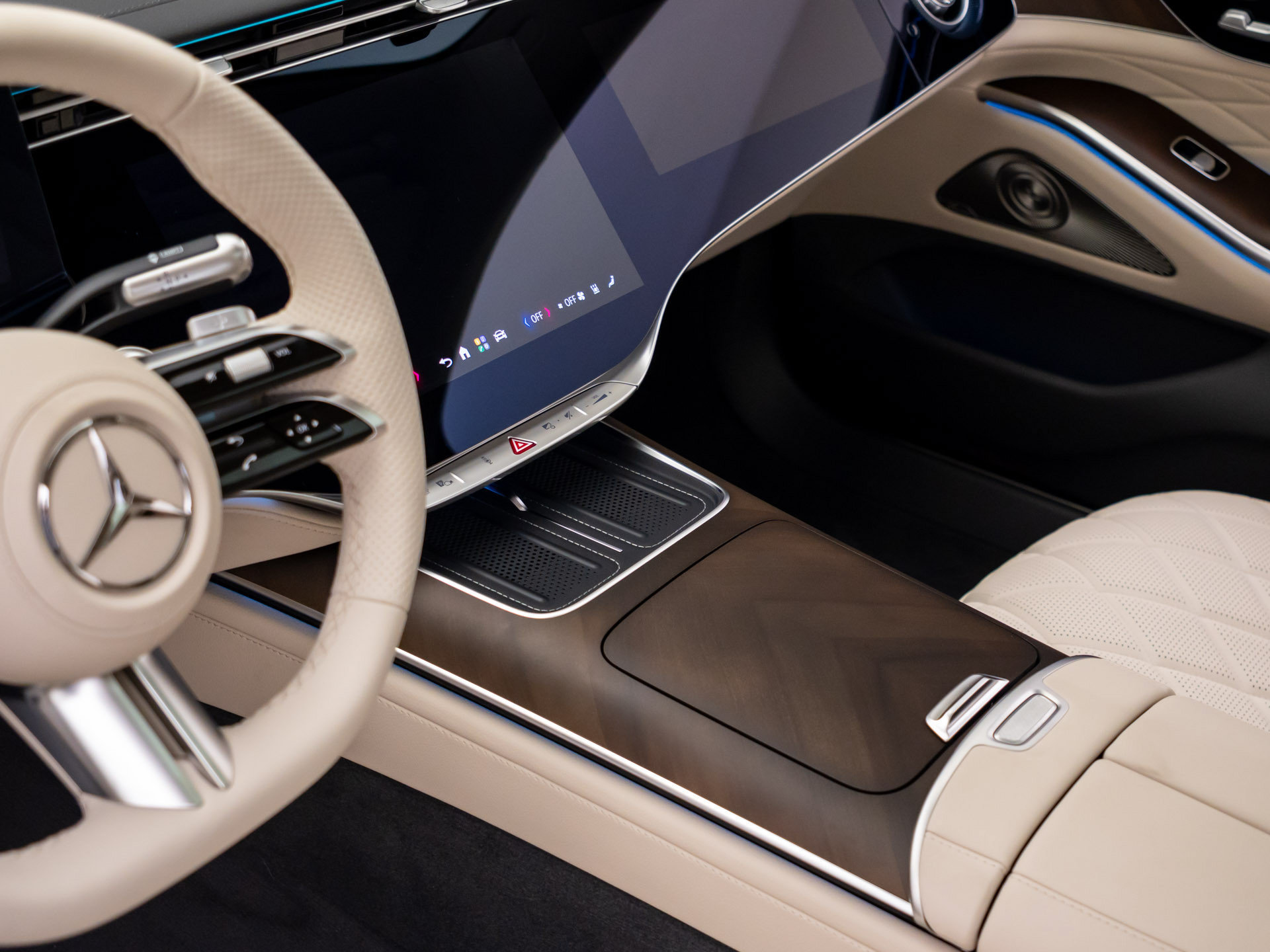 New 2027 Mercedes-Benz S 580 4MATIC Sedan image 12