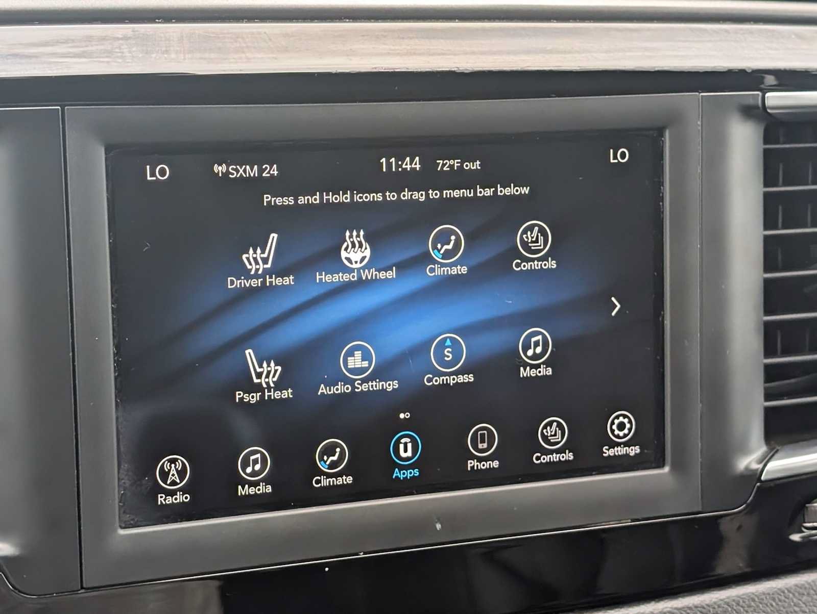 Used 2020 Chrysler Pacifica Touring-L w/ Tire & Wheel Group FWD image 19