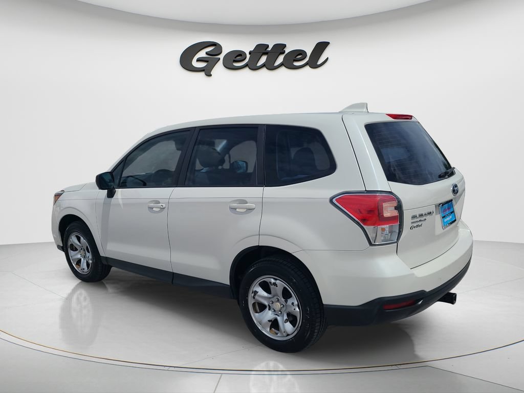Used 2018 Subaru Forester 2.5i AWD/4WD image 7