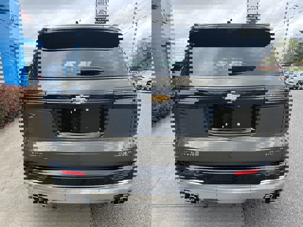 Used 2024 Chevrolet Traverse RS image 8