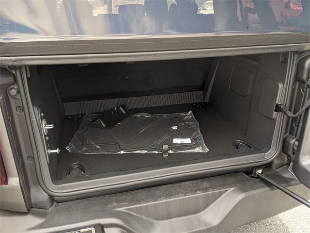 New 2025 Ford Bronco 4-Door image 29