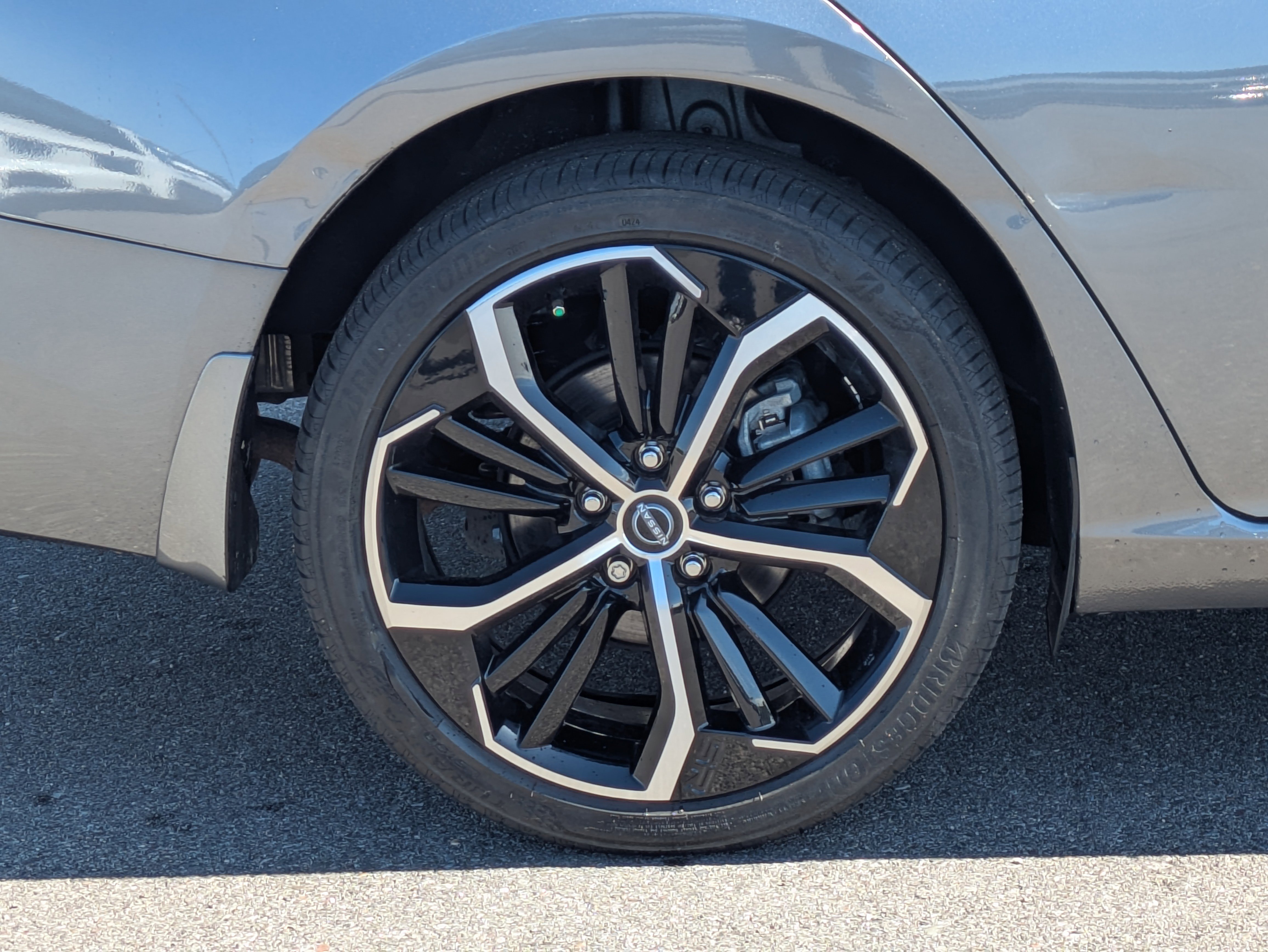 Used 2024 Nissan Altima 2.5 SR image 9