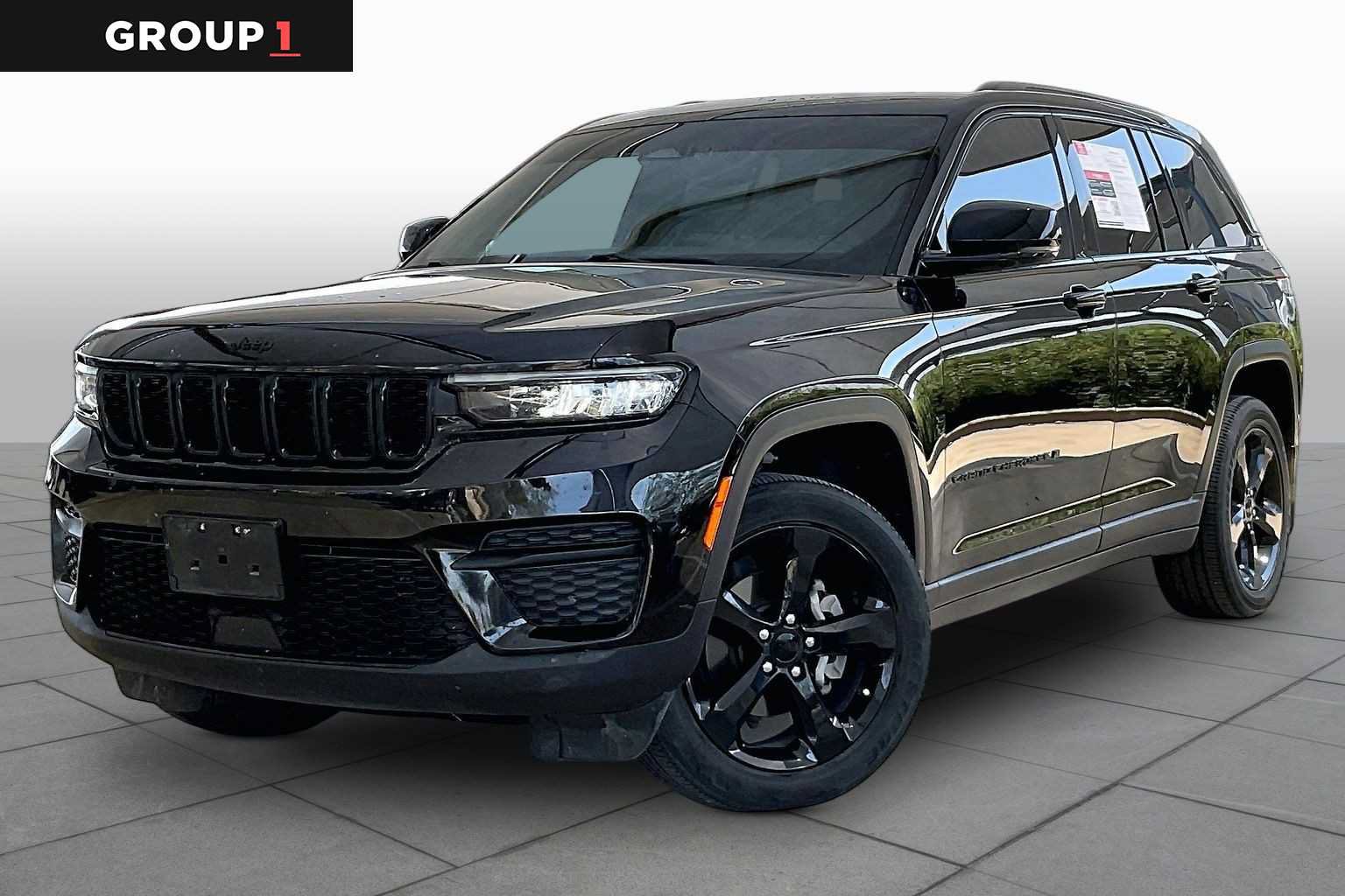 Used 2023 Jeep Grand Cherokee Altitude