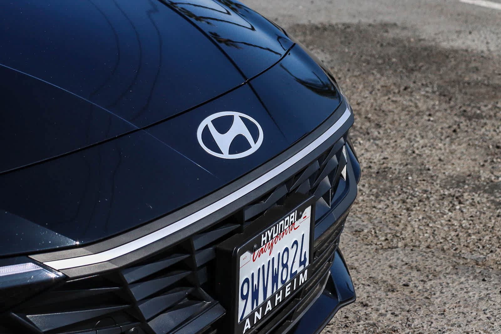 Used 2025 Hyundai Elantra SE w/ Cargo Package FWD image 6