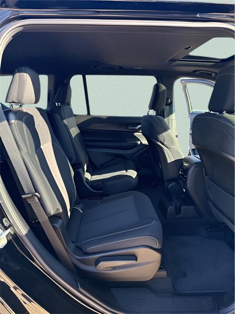 New 2025 Jeep Grand Cherokee L Laredo w/ Luxury Tech Group I image 26