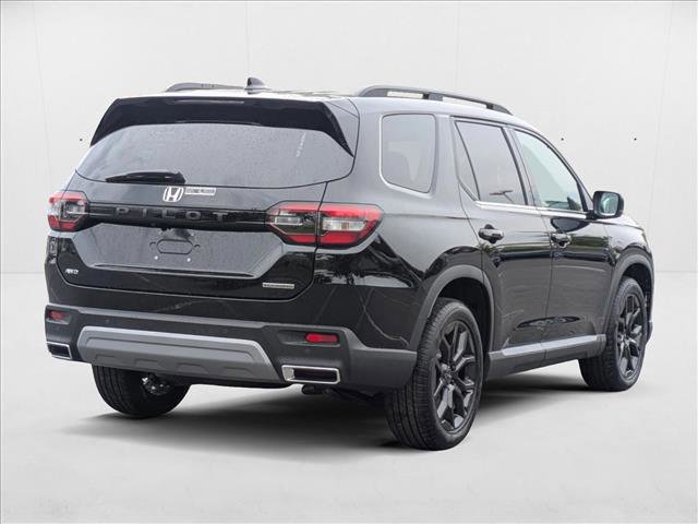 New 2025 Honda Pilot Touring video 2