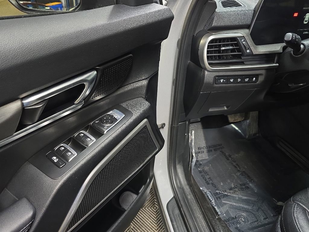 Used 2023 Kia Telluride EX X-Line AWD/4WD image 28