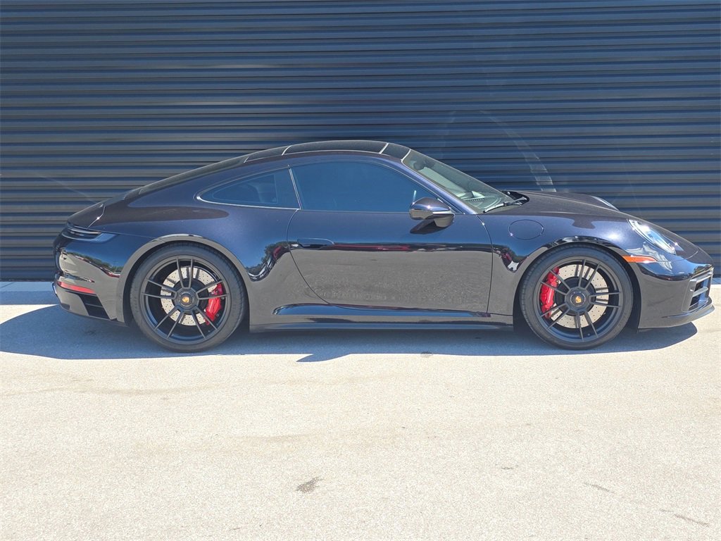 Used 2024 Porsche 911 Carrera GTS image 8