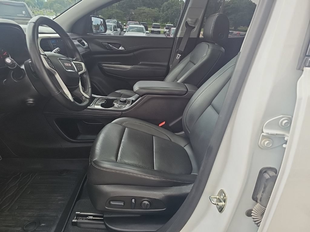 Used 2023 GMC Acadia SLT w/ Elevation Edition AWD/4WD image 9