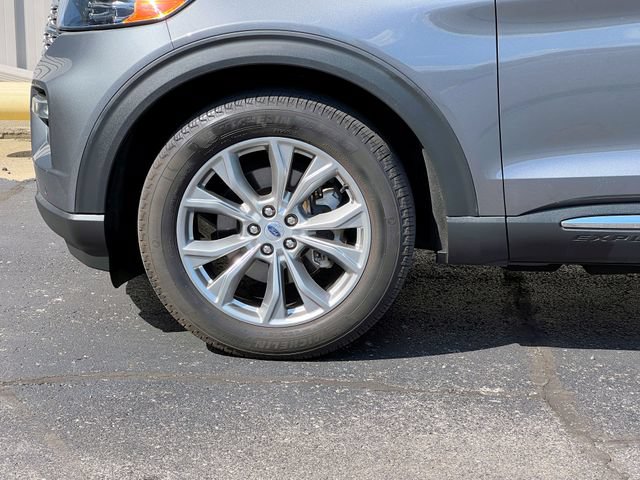 Used 2023 Ford Explorer Limited w/ Equipment Group 301A AWD/4WD image 28