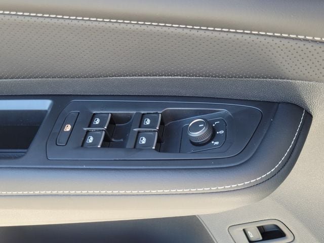 New 2026 Volkswagen Atlas Cross Sport SE AWD/4WD image 22