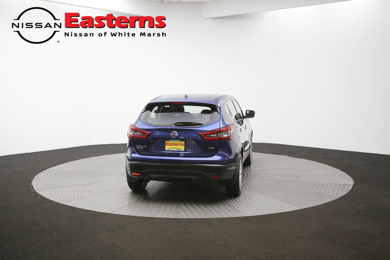 Used 2022 Nissan Rogue Sport S image 53