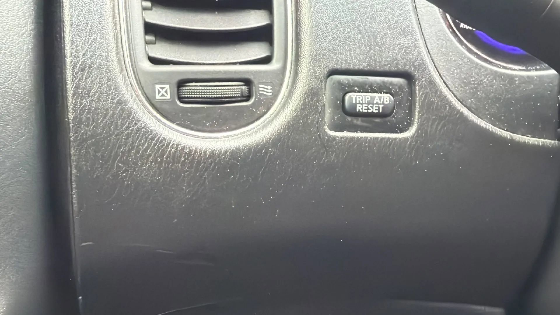 Used 2008 INFINITI EX35 Journey w/ Navigation Pkg image 15