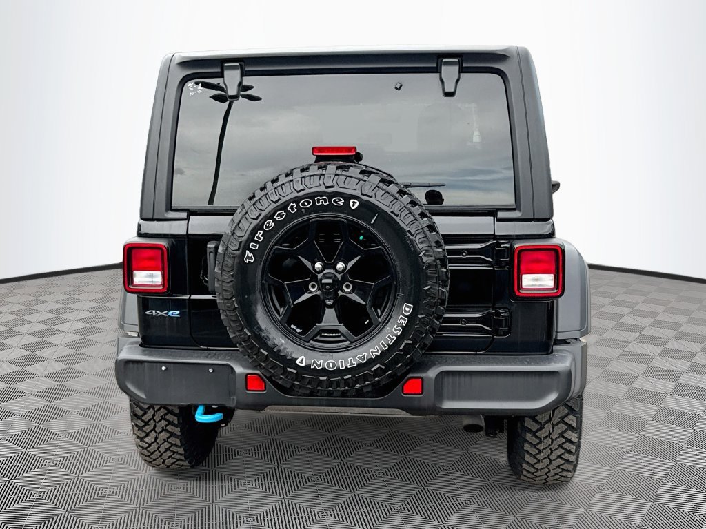 Certified 2023 Jeep Wrangler Unlimited w/ 8.4" Radio Group AWD/4WD image 7