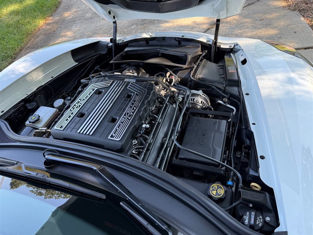 Used 2018 Chevrolet Corvette Z06 RWD image 61