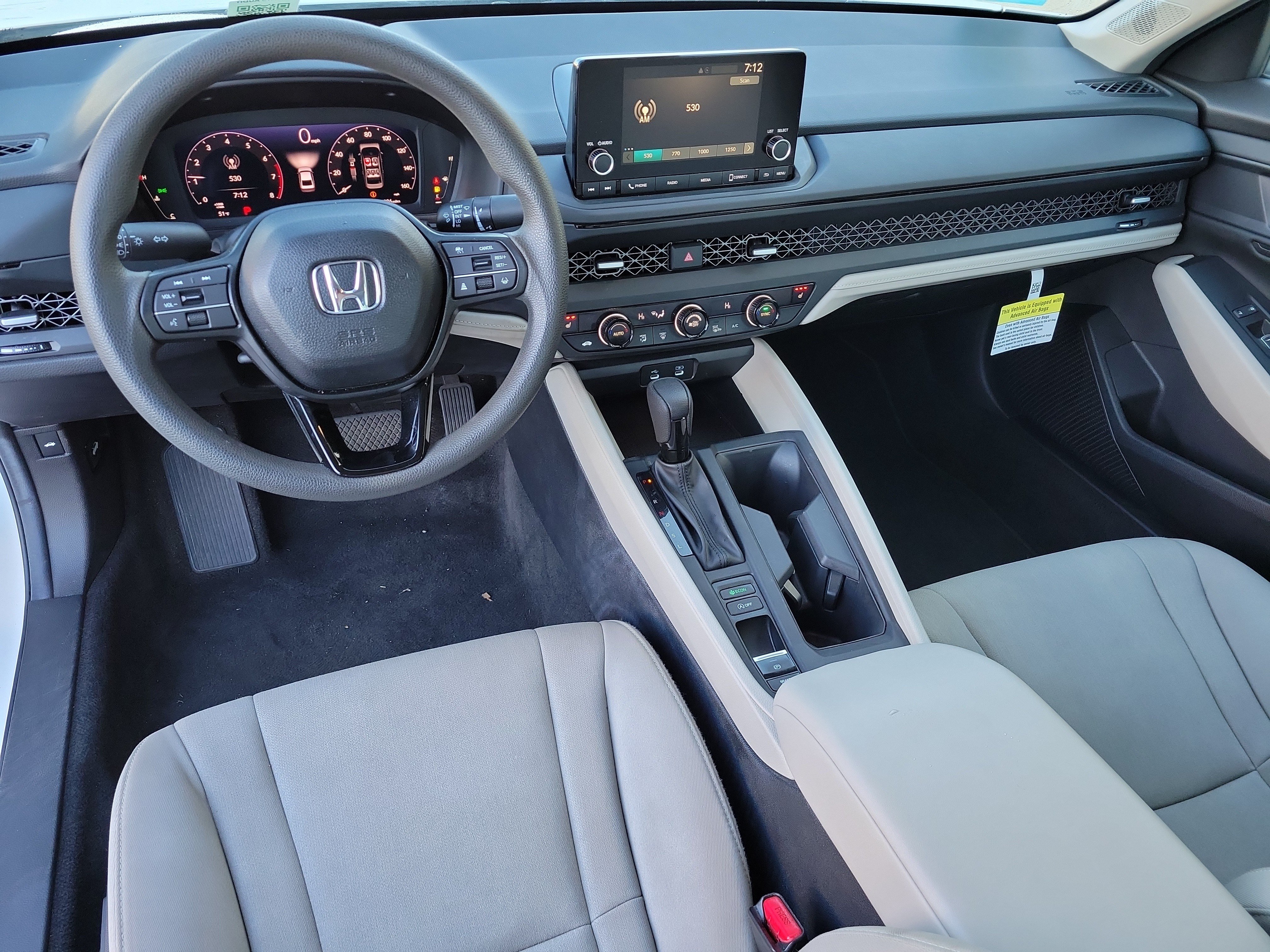 Used 2025 Honda Accord SE image 14