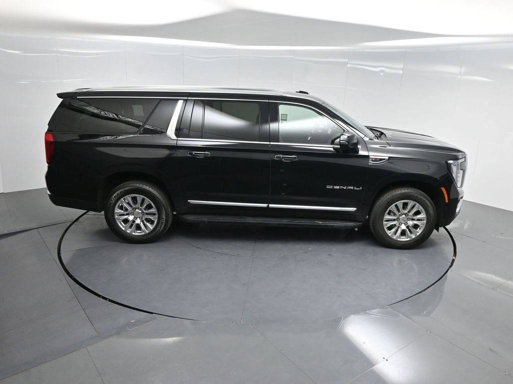Used 2025 GMC Yukon XL Denali image 73