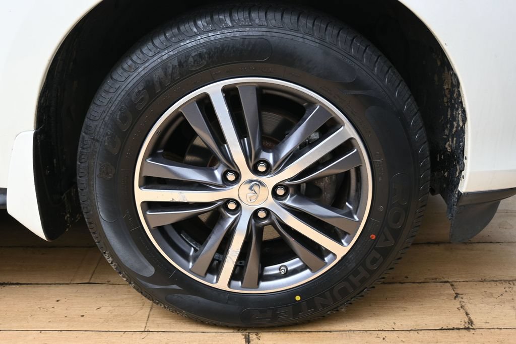 Used 2019 INFINITI QX60 Luxe w/ Essential Package FWD image 15