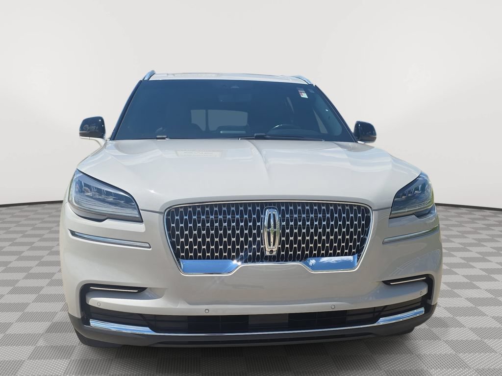 Used 2023 Lincoln Aviator Reserve w/ Elements Package Plus RWD image 2