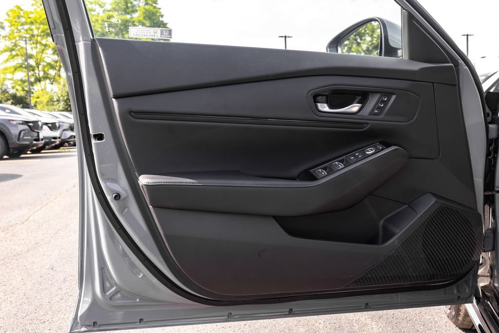 Used 2024 Honda Accord Touring image 27