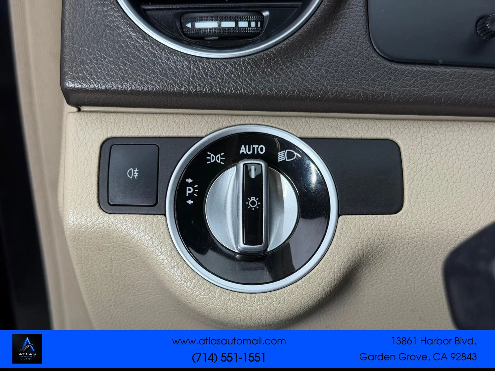 Used 2012 Mercedes-Benz C 250 Sedan image 30