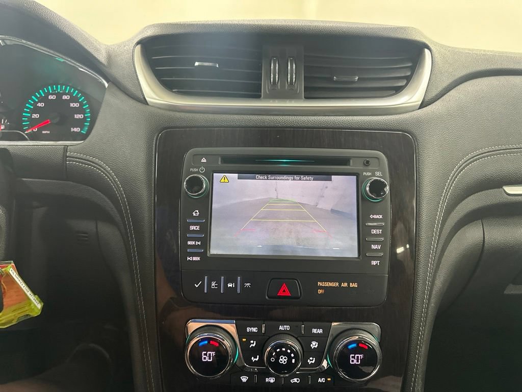Used 2017 Chevrolet Traverse LT AWD/4WD image 40