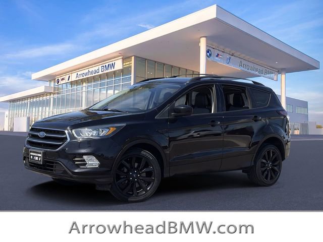 Used 2018 Ford Escape SE w/ SE Sport Appearance Package image 1