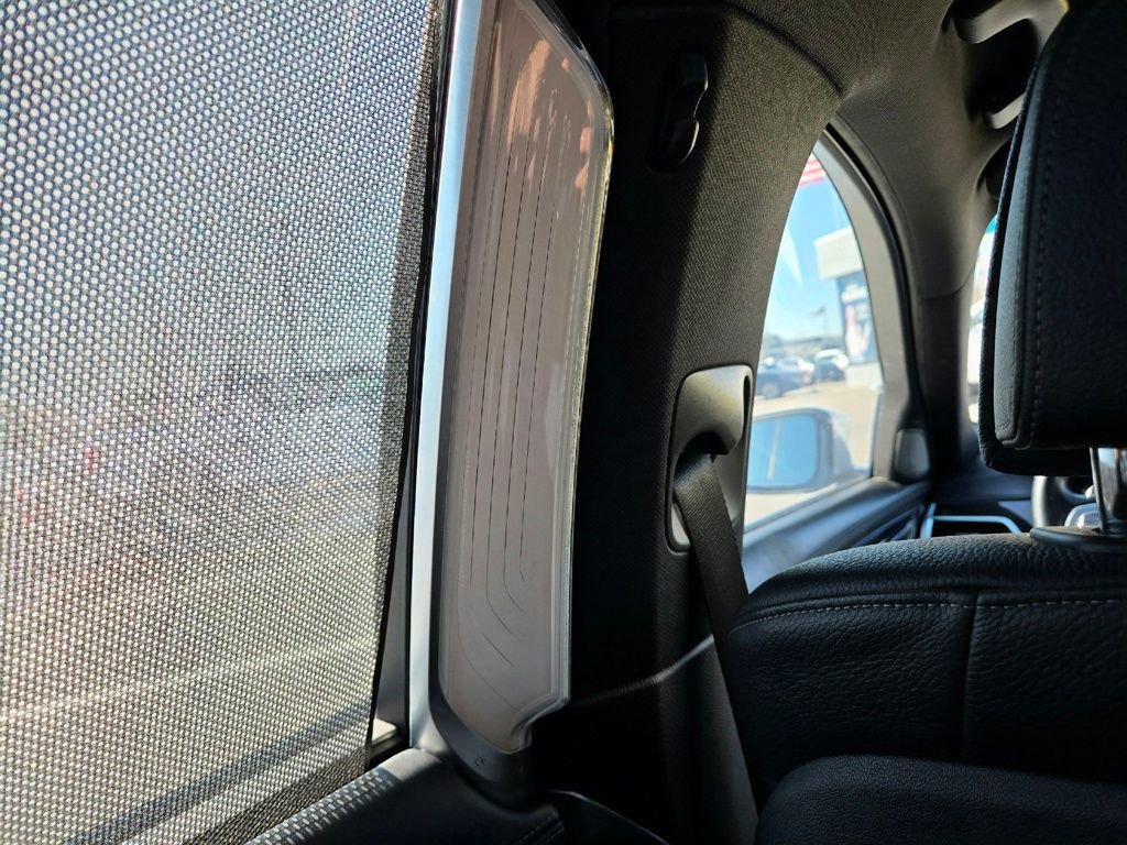 Used 2018 BMW 740e xDrive w/ M Sport Package image 46