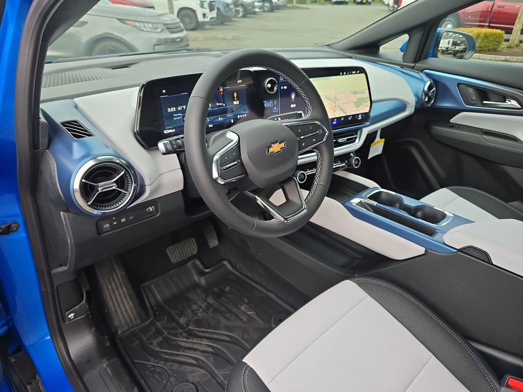 New 2026 Chevrolet Equinox EV LT image 10