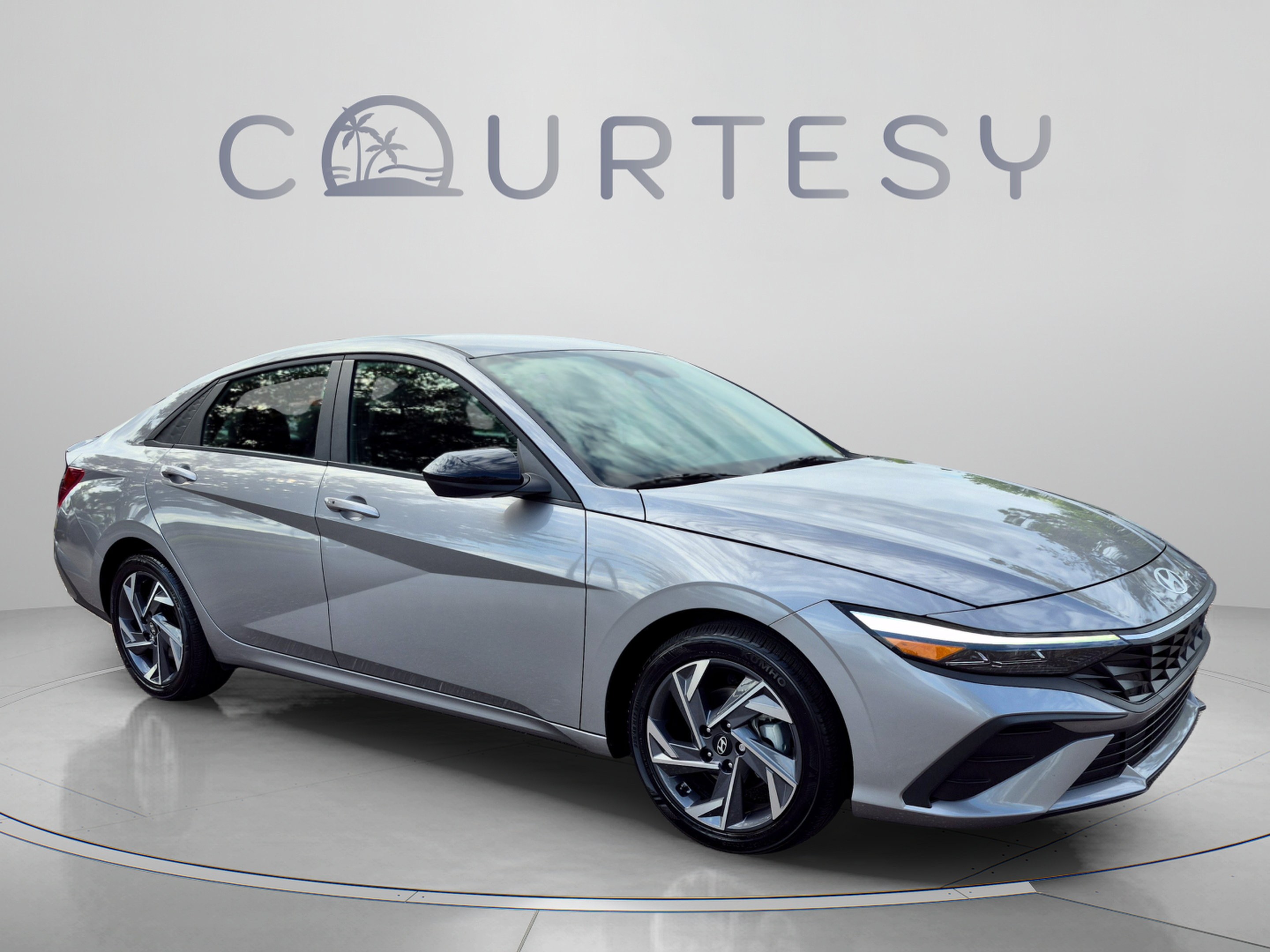 Certified 2025 Hyundai Elantra Sport FWD image 7