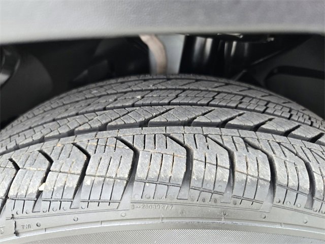 Used 2024 Mercedes-Benz EQB 300 300 image 8