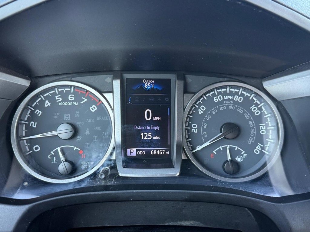 Certified 2022 Toyota Tacoma Limited image 22