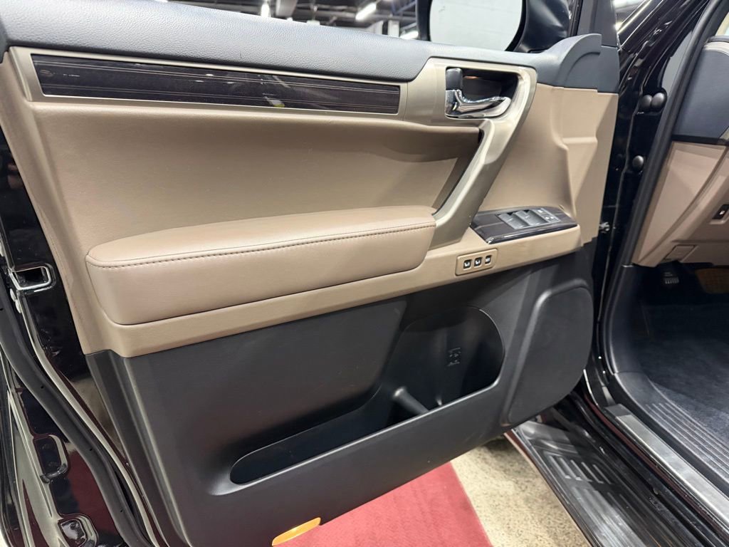 Used 2020 Lexus GX 460 Premium AWD/4WD image 21