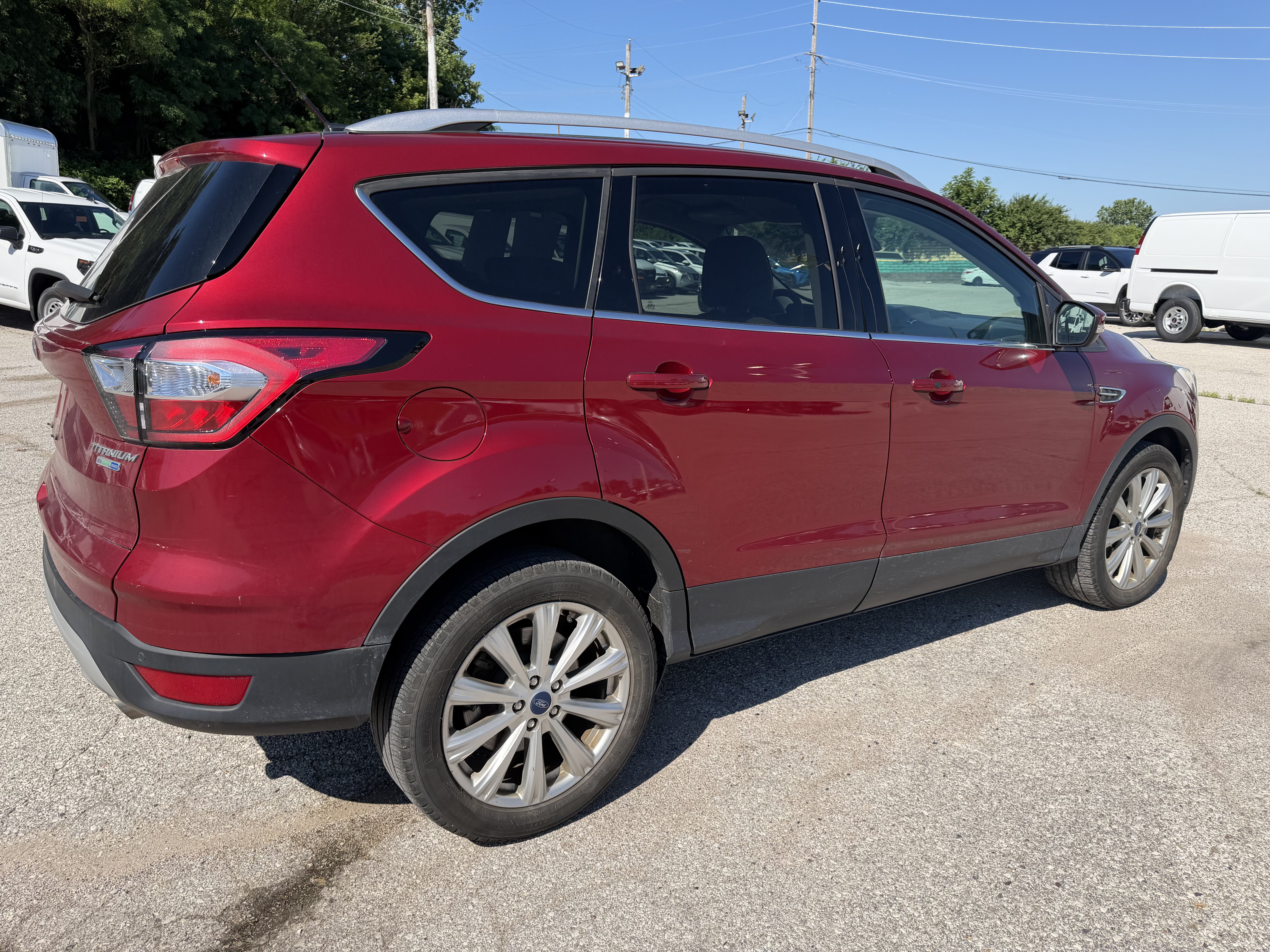Used 2017 Ford Escape Titanium AWD/4WD image 8