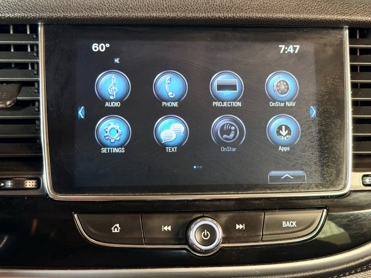 Used 2017 Buick Encore Essence FWD image 36