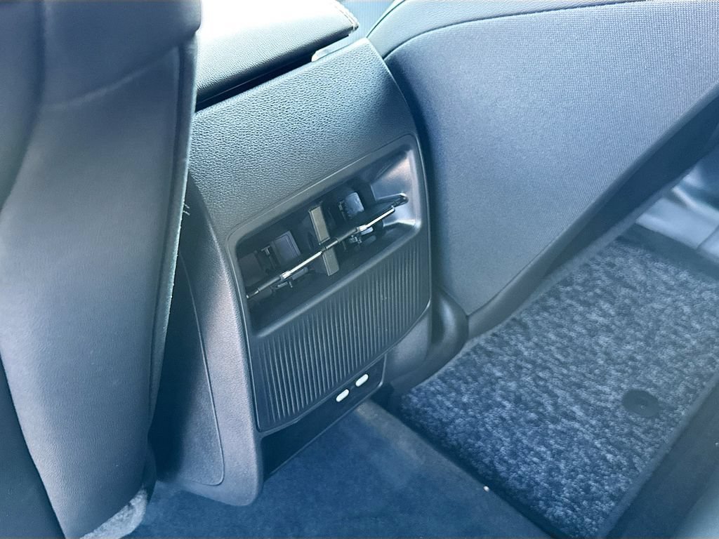 New 2026 Jeep Cherokee Limited AWD/4WD image 34