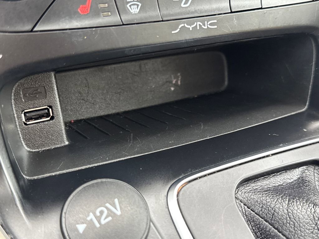 Used 2018 Ford Focus Titanium FWD image 60