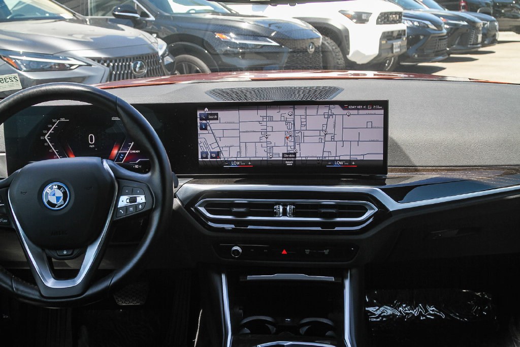Certified 2023 BMW i4 eDrive35 w/ Premium Package RWD image 9