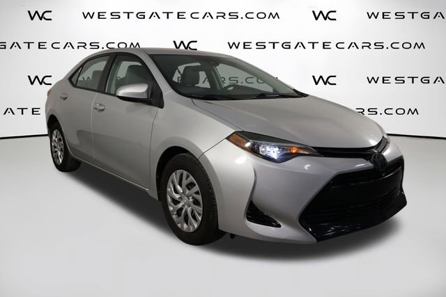 Used 2018 Toyota Corolla LE image 40