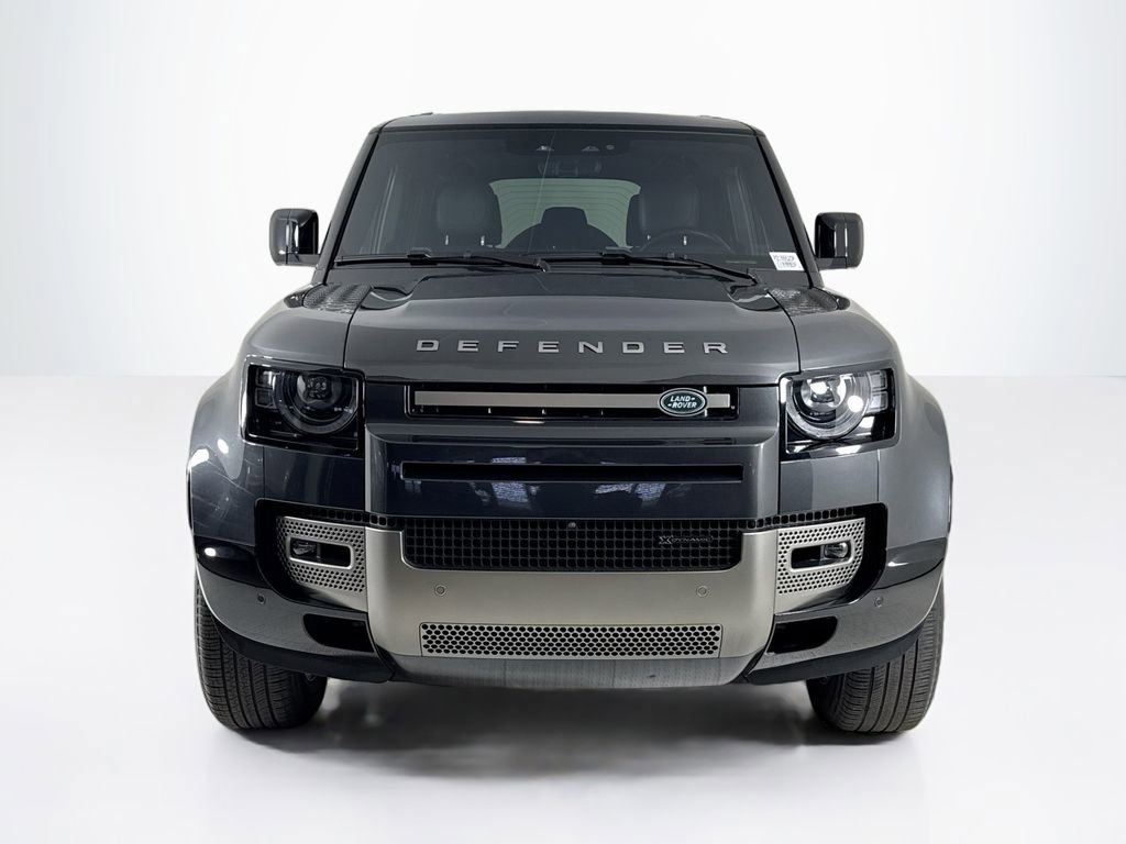 Used 2023 Land Rover Defender 110 X-Dynamic SE AWD/4WD image 8