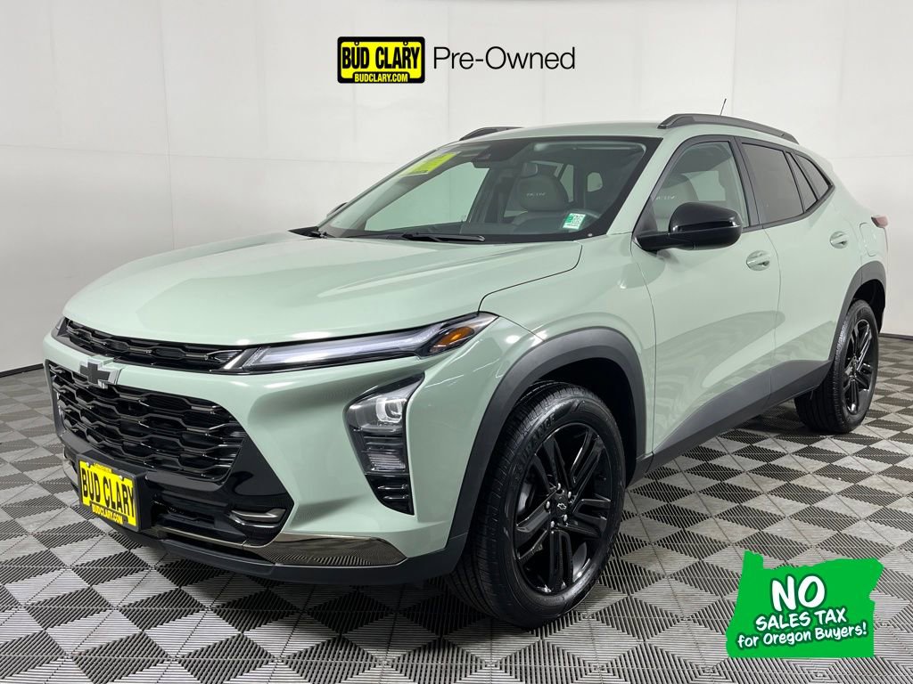 Used 2025 Chevrolet Trax ACTIV w/ Driver Confidence Package
