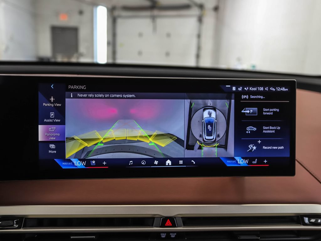 Certified 2024 BMW iX xDrive50 w/ Premium Package AWD/4WD image 19