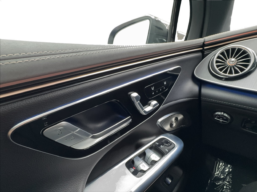 Used 2023 Mercedes-Benz EQE 350+ SUV image 48