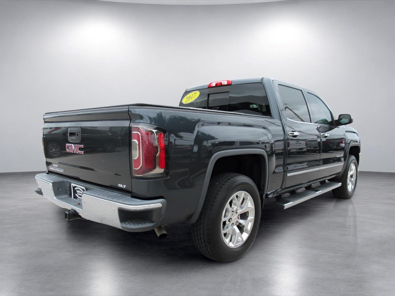 Used 2017 GMC Sierra 1500 SLT AWD/4WD image 5