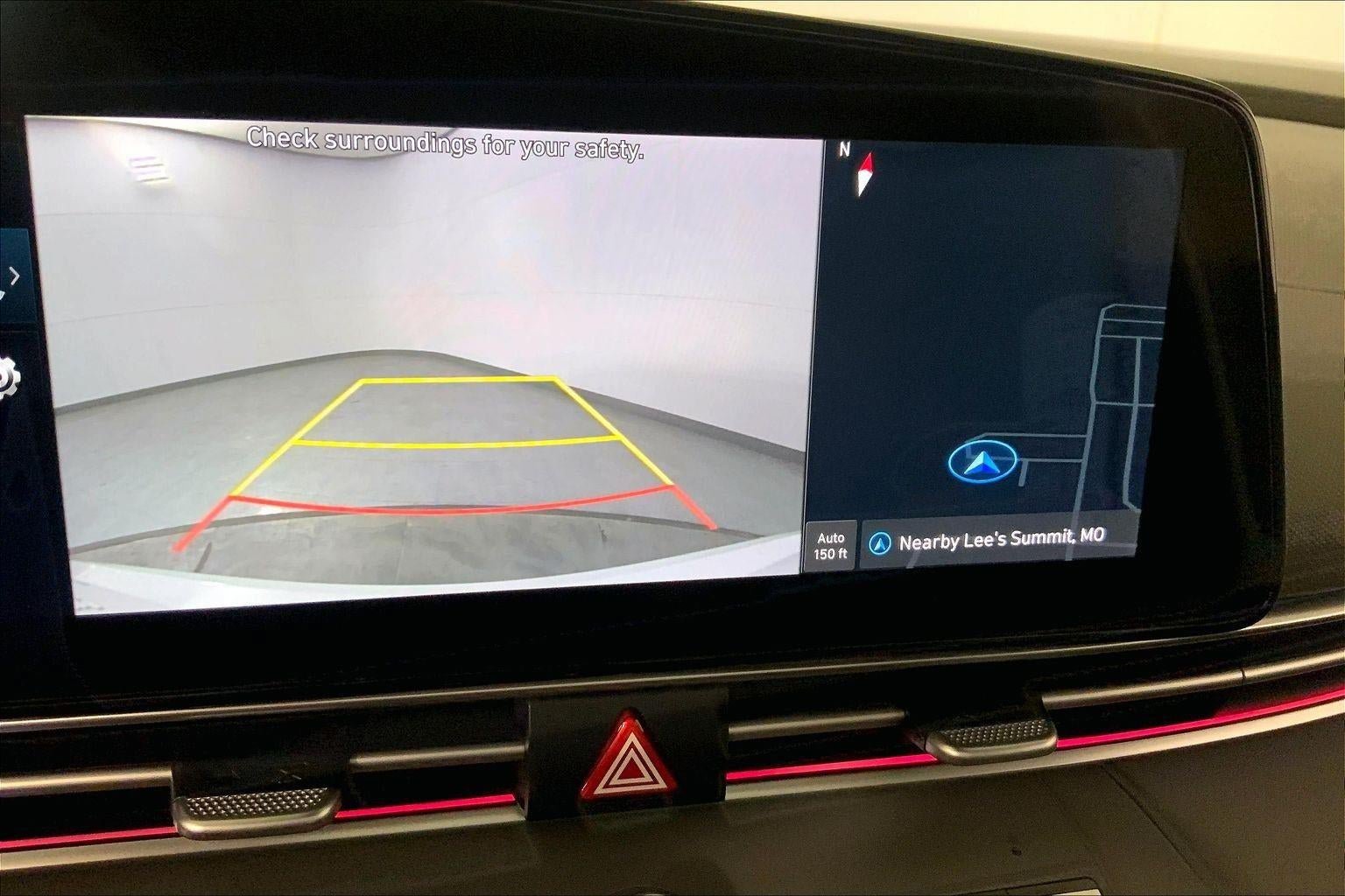 Used 2025 Hyundai Elantra SEL FWD image 21