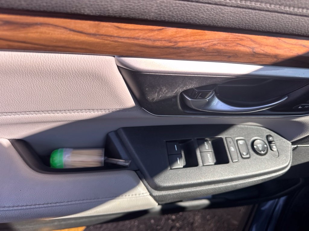 Used 2020 Honda CR-V Touring image 18