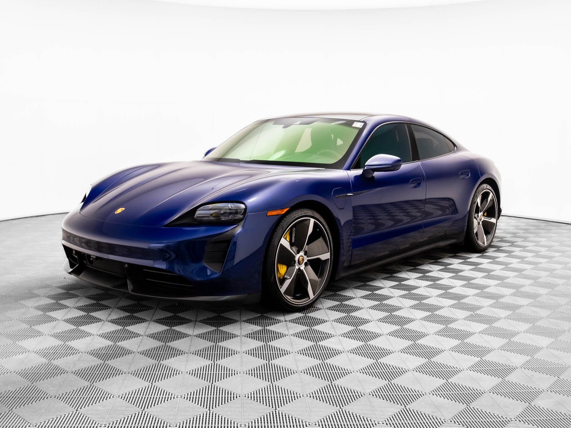 Used 2021 Porsche Taycan Turbo S image 1